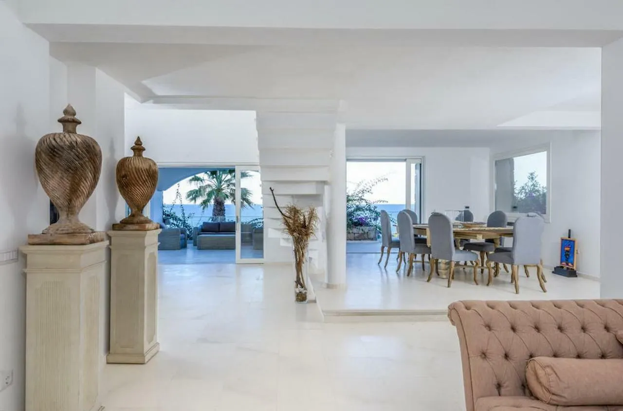 Villa Luisa Porto Rotondo 0*,  Itálie